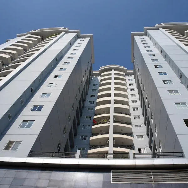 condominium-2811643_1920